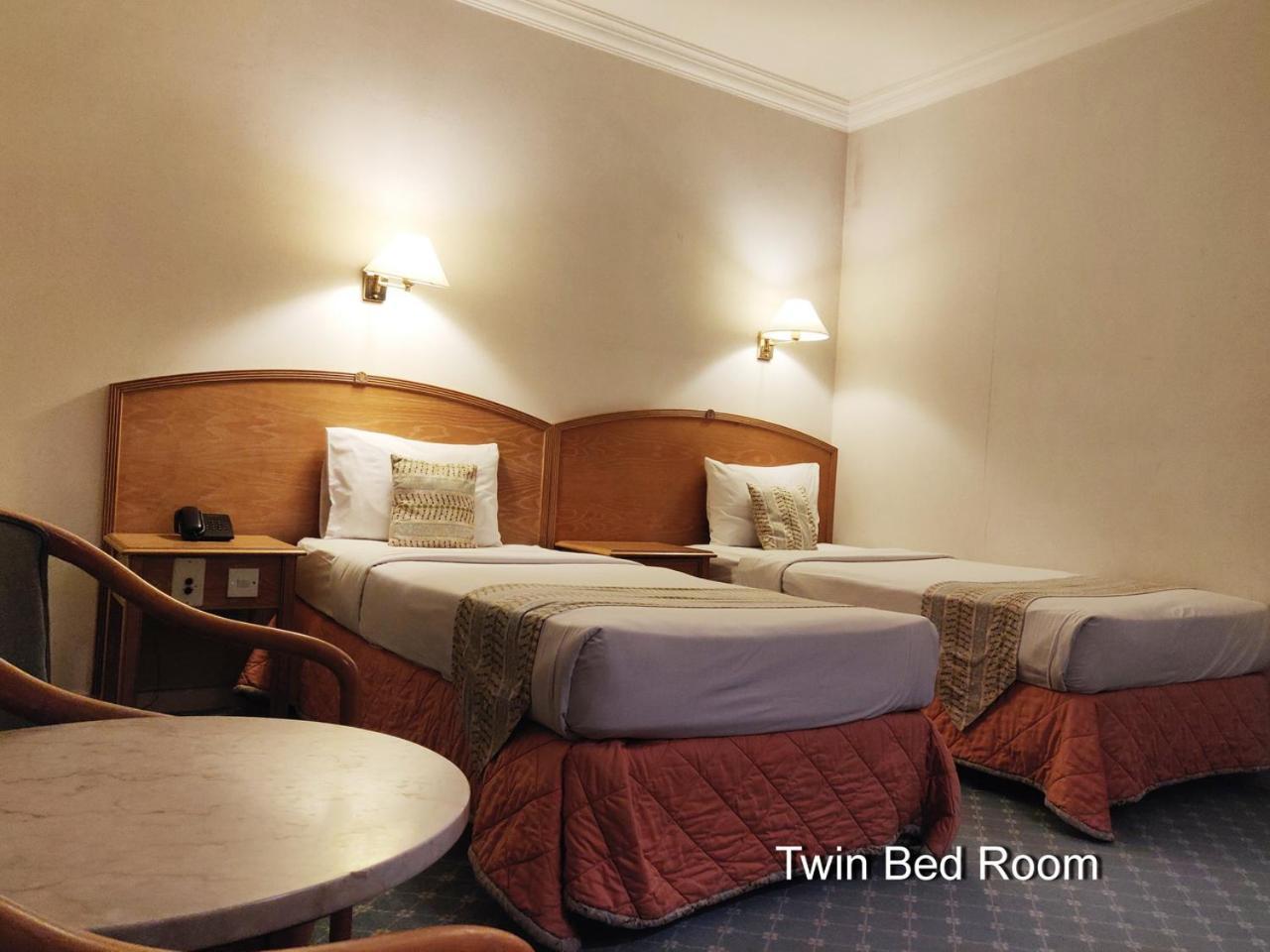 Terrace Hotel Bandar Seri Begawan Esterno foto