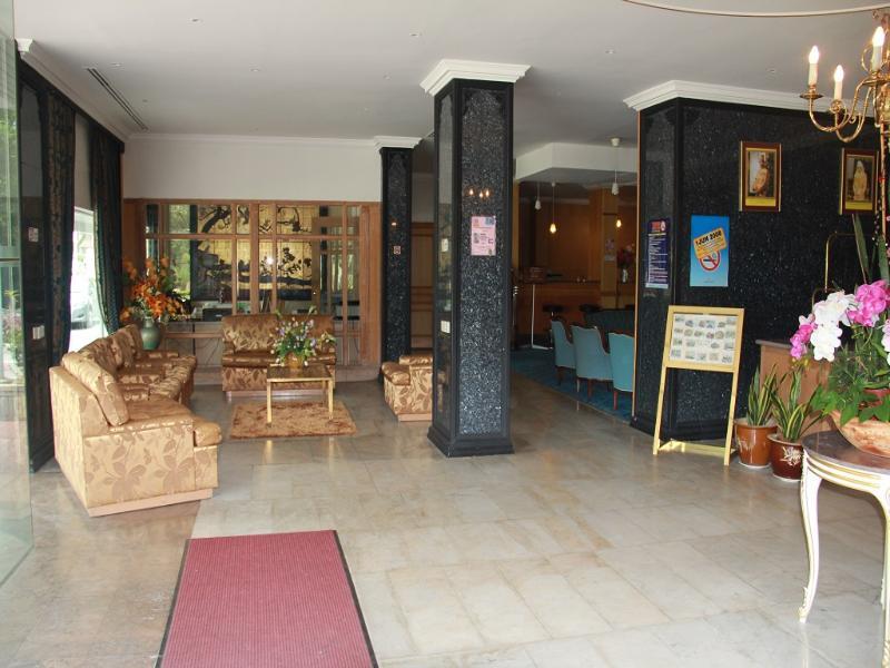 Terrace Hotel Bandar Seri Begawan Esterno foto