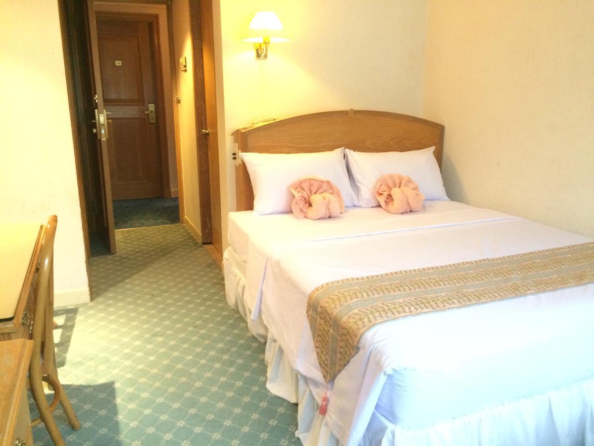 Terrace Hotel Bandar Seri Begawan Esterno foto