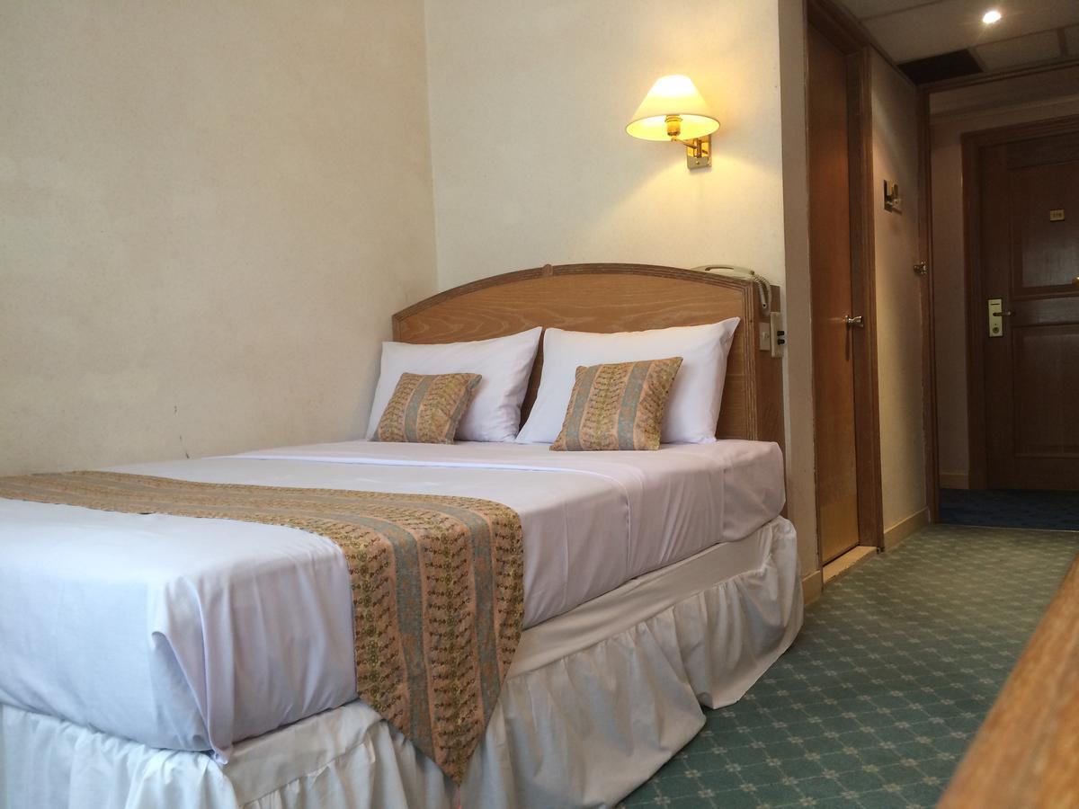 Terrace Hotel Bandar Seri Begawan Esterno foto