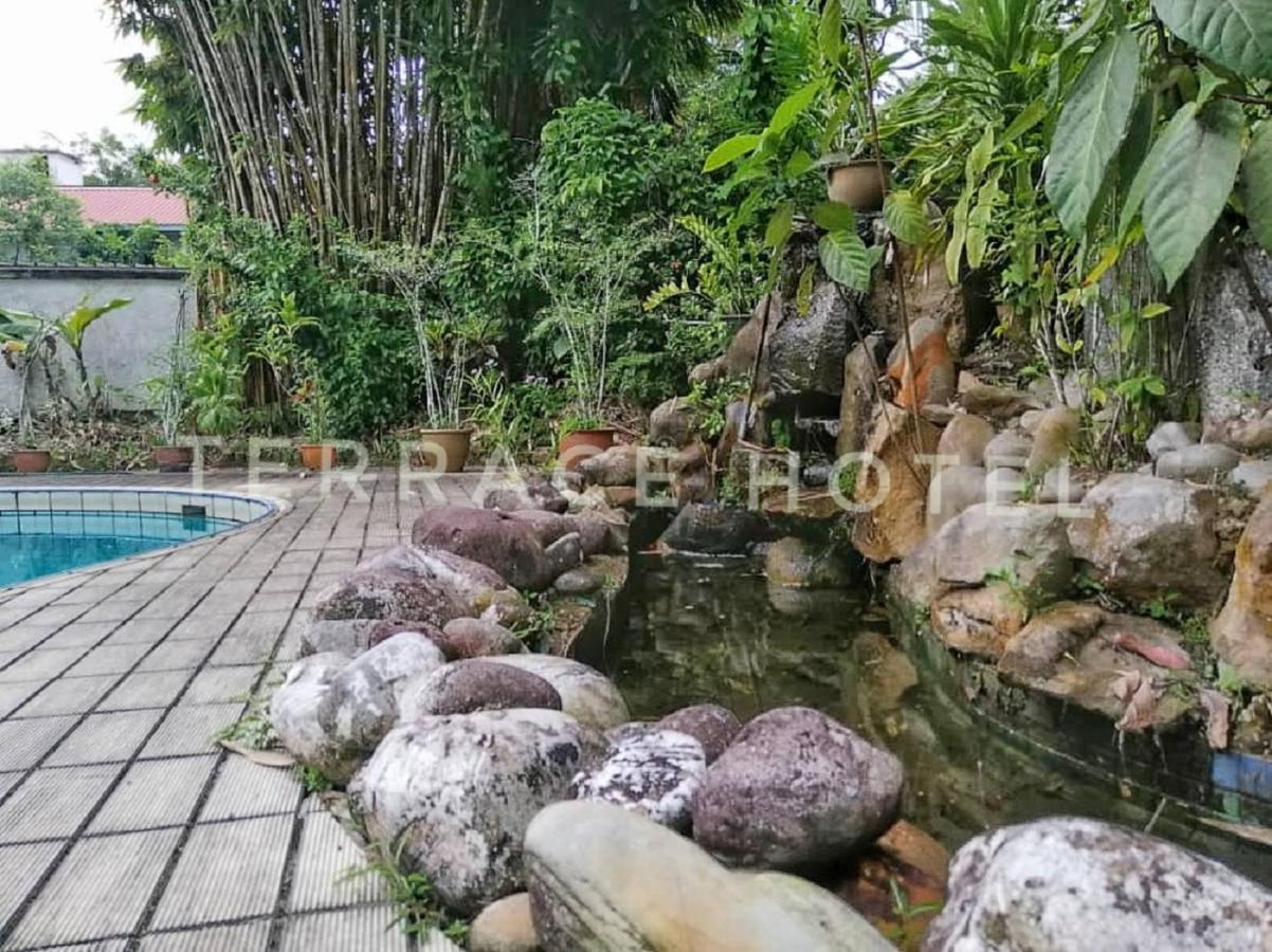 Terrace Hotel Bandar Seri Begawan Esterno foto